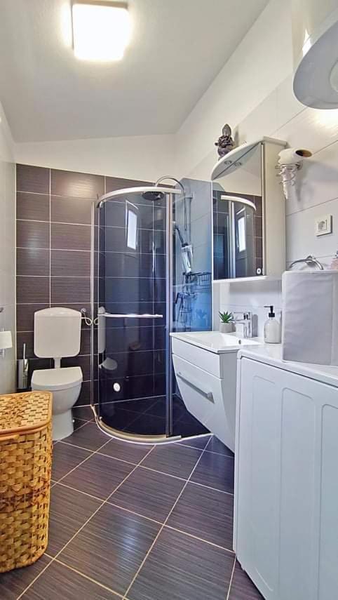 Apartment Ivana Makarska Exteriör bild